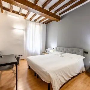 Emilia Aparthotel Modena